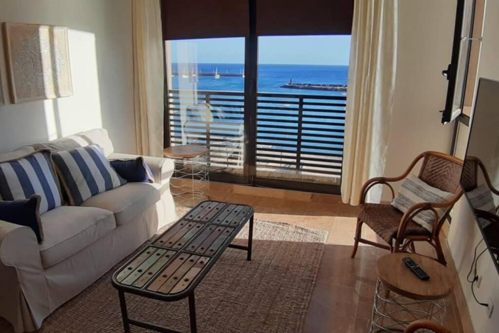 ארסיפה Fee4Me: First Line Luxury Apartment מראה חיצוני תמונה