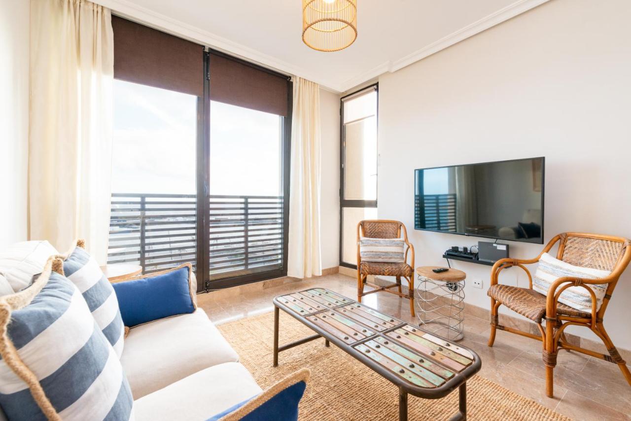 ארסיפה Fee4Me: First Line Luxury Apartment מראה חיצוני תמונה