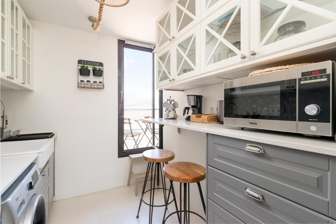 ארסיפה Fee4Me: First Line Luxury Apartment מראה חיצוני תמונה