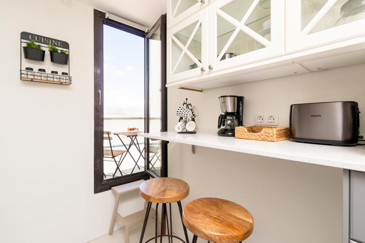 ארסיפה Fee4Me: First Line Luxury Apartment מראה חיצוני תמונה